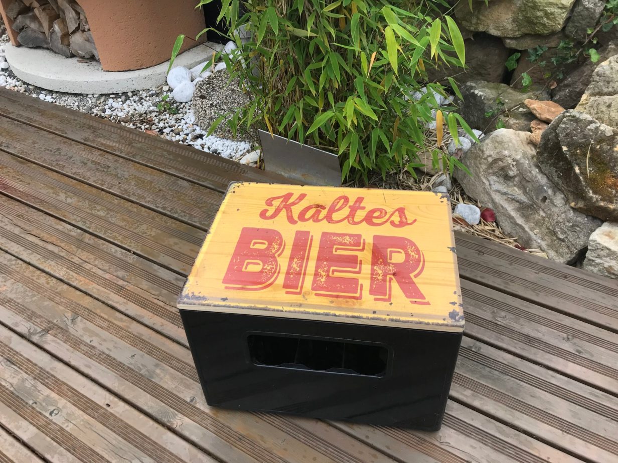 Bierkasten Sitz Motiv ,Sitzauflage für  Bierkasten aus Holz im Vintage Style